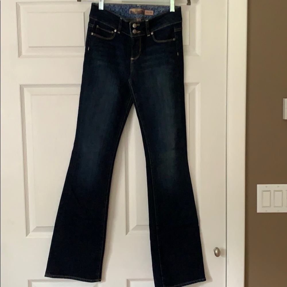 Woman’s Paige jeans